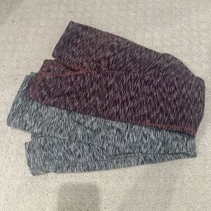 Lot of 2 GUC Gap fit space dyed leggings size small